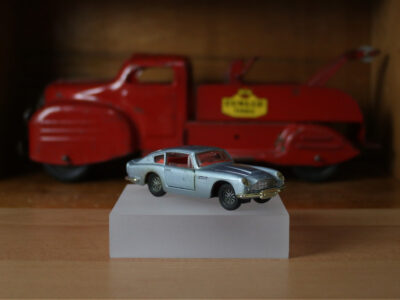 Aston Martin DB6