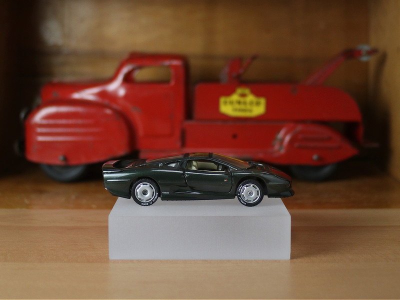 Jaguar XJ 220 1992