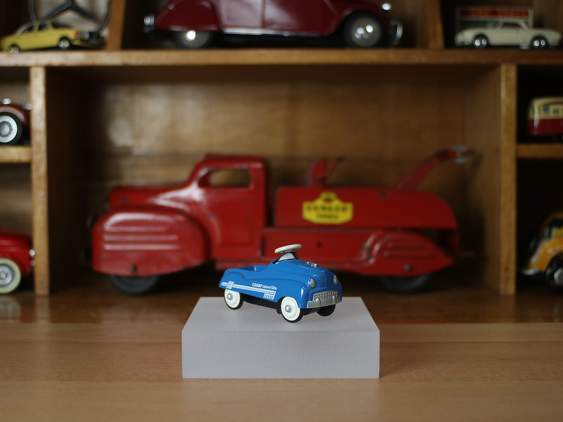 Mini voiture à pédales