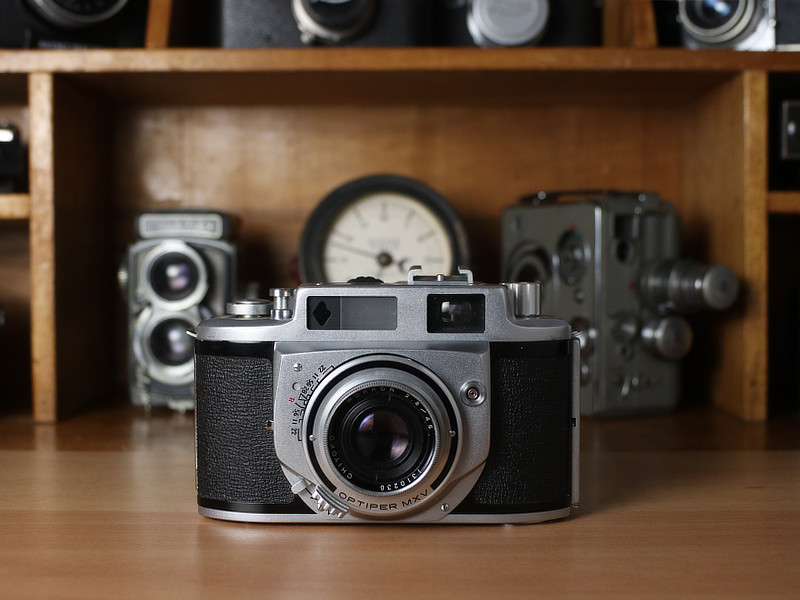 Minolta A-2