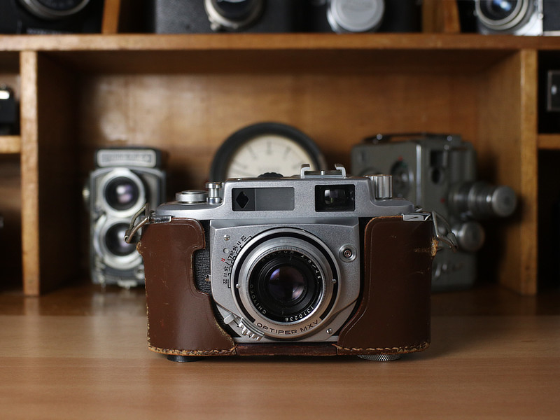 Minolta A-2