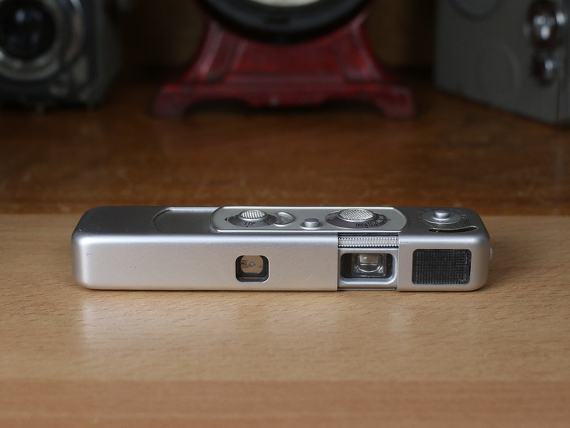 Minox B