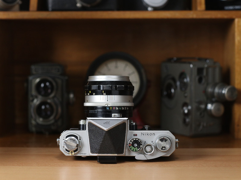 Nikon F