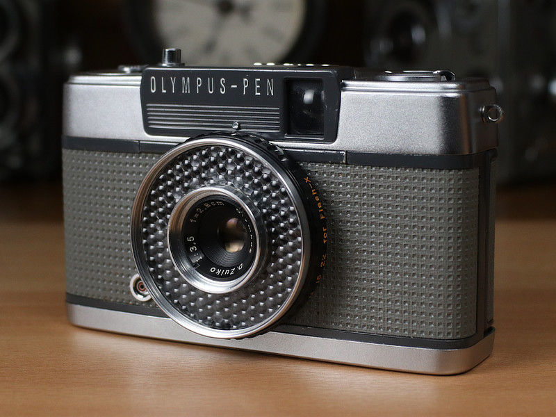 Olympus Pen EE