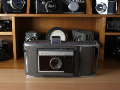 Polaroid J66