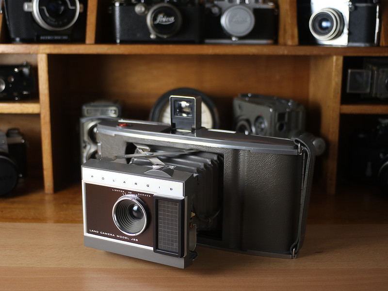 Polaroid J66
