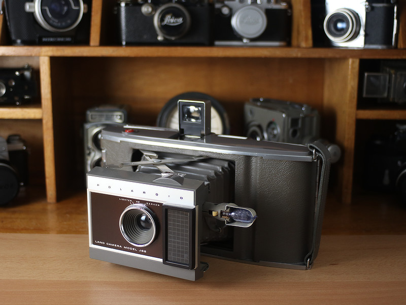 Polaroid J66