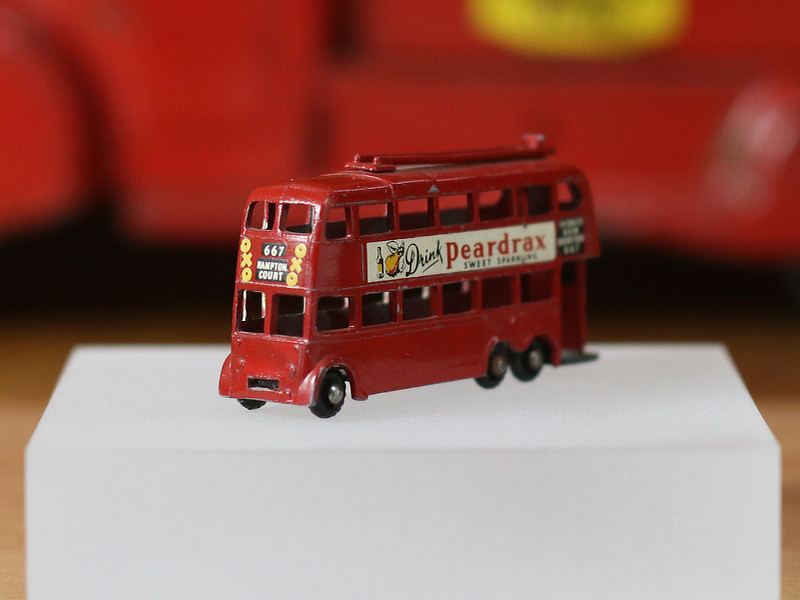 Trolleybus Matchbox No. 56